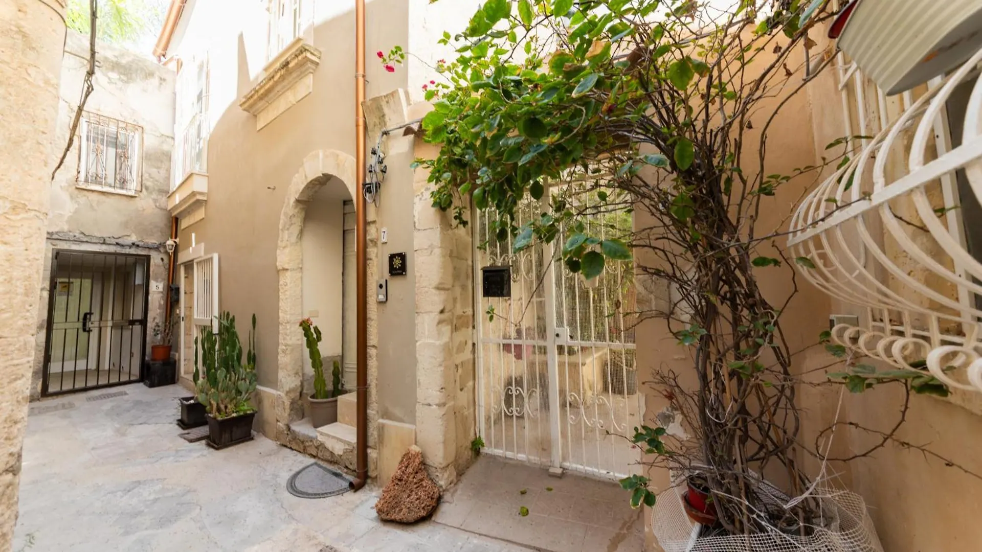 Dolce Rame Ortigia Apartment Syracuse